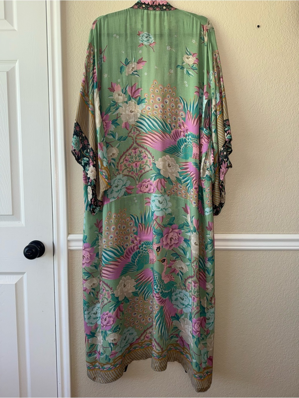 Spell and the Gypsy Collective Cloud Dancer Maxi Kimono Flowy Lightweight FLAW - Picture 3 of 12
